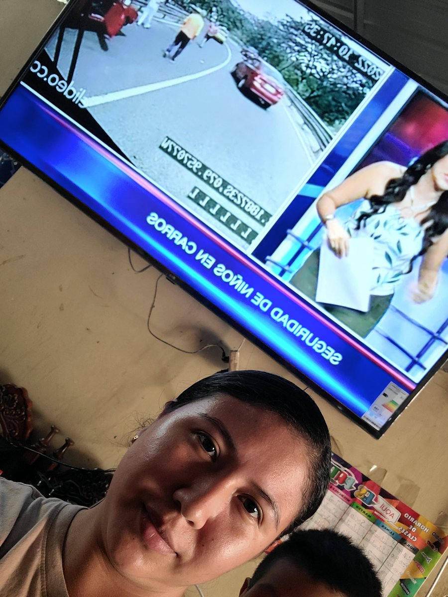 GilcesKatherine's tweet photo. @tctelevision Los nombres de los presentadores del programa entre ellas son Gisella Bayona, Maria Fernanda Perrone, Rocio Cedeño, Mauricio Ayora y Gustavo Navarro https://t.co/nwBs1r8wfJ