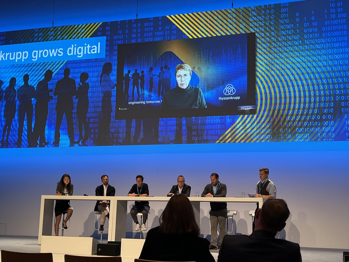 steelmaker's tweet photo. Heute und morgen finden die ersten @thyssenkrupp #digidays unter dem Motto „thyssenkrupp grows digital“ im Quartier in Essen satt. https://t.co/4Af1Uep4Lu
