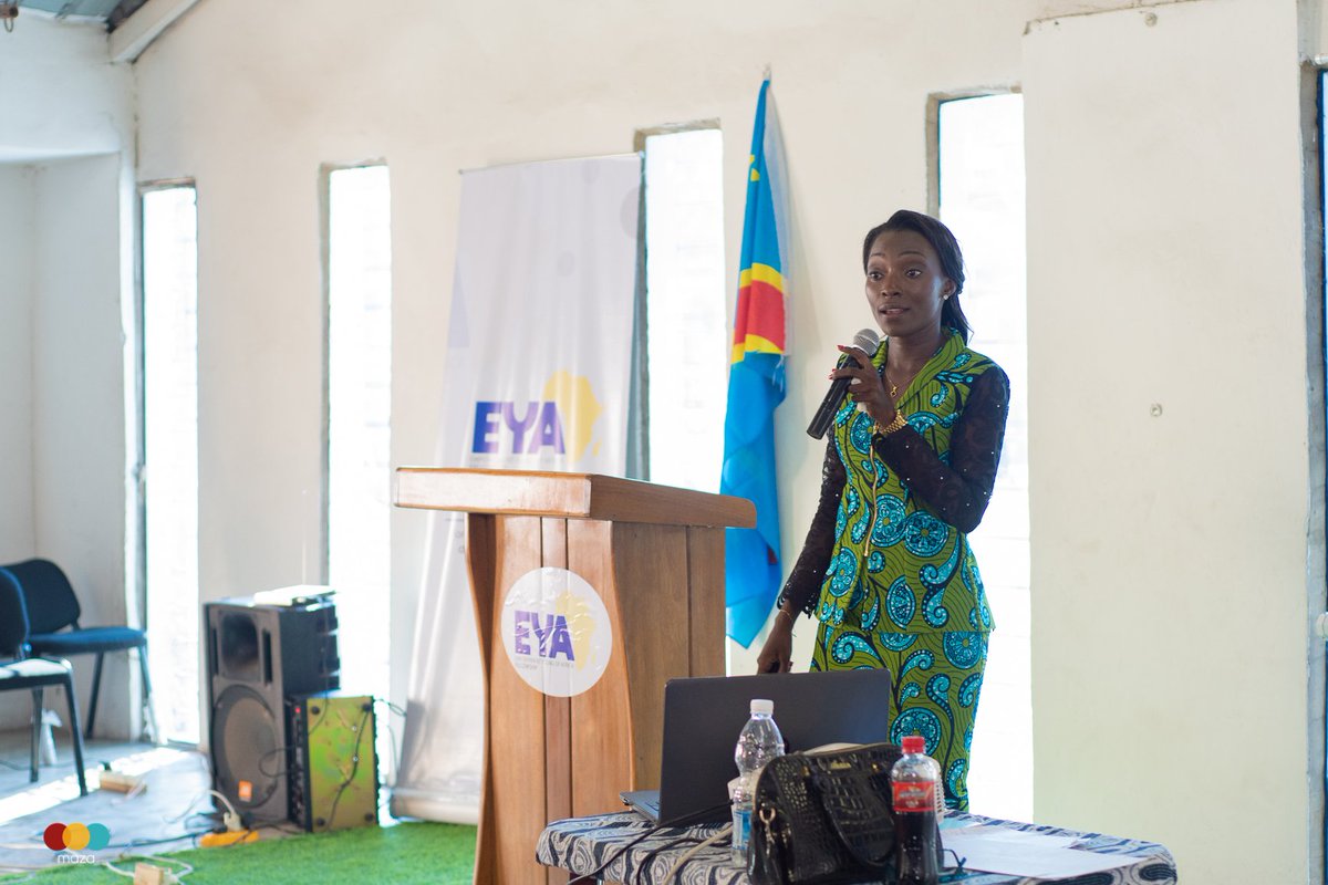 diakiese_lydia's tweet photo. sa vision sur la promotion de l'éducation ( EXCELLENTIA).

Elle incarne le modèle de femme qui m'inspire et boost au quotidien.

#leaderinspiration #leadership
@DeniseNyakeru @FondationDNT https://t.co/t1w1KnAPXG
