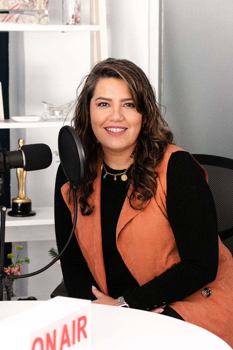 IndieProjectmx's tweet photo. ¿Qué características tiene un equipo innovador? 💡✨☝🏼
Conoce la respuesta en nuestro episodio del #PharmaPodcast con nuestra invitada Ana Lucía Arrázola Torres (líder en transformación digital).

Spotify: https://t.co/sad8xdQXck...
Youtube: https://t.co/si9x8yasEV
#PharmaPodcast https://t.co/z2vug6saXA