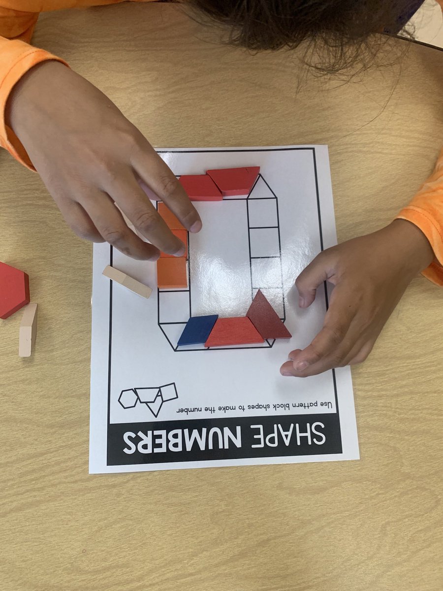 BPSHawksEES's tweet photo. Look at EES building their numbers using geometric shape blocks! #BPSHawksLearn #BPSHawksEES https://t.co/QiyiCm5iOW