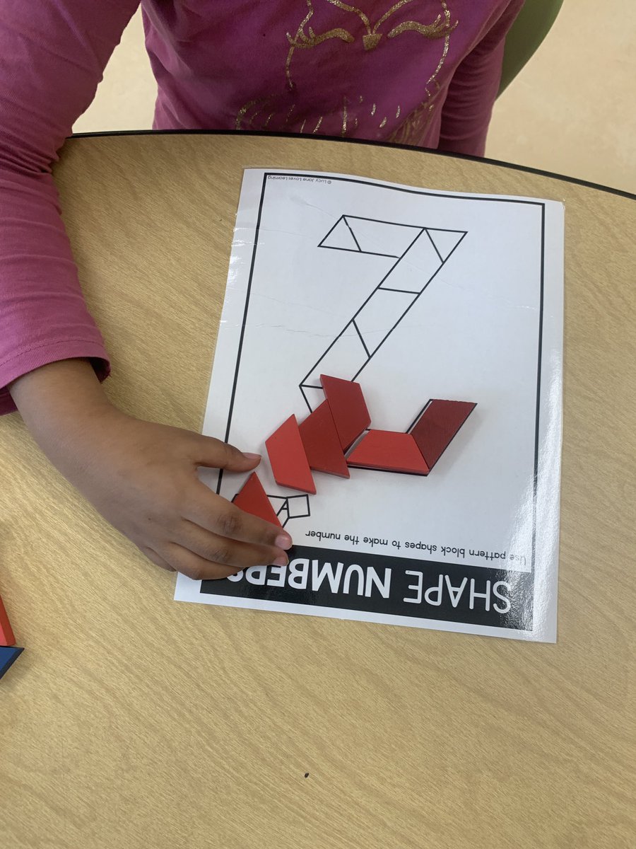 BPSHawksEES's tweet photo. Look at EES building their numbers using geometric shape blocks! #BPSHawksLearn #BPSHawksEES https://t.co/QiyiCm5iOW
