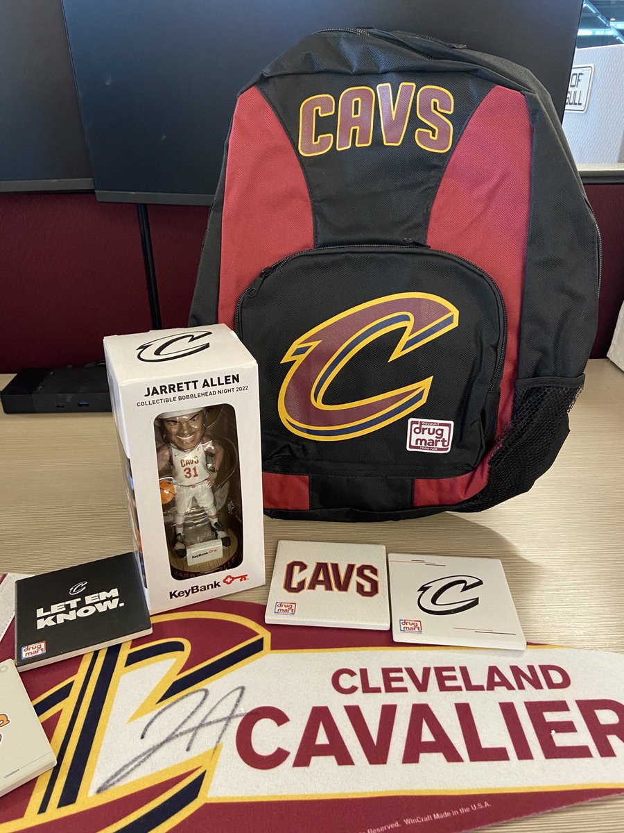 CavsUnited's tweet photo. ‼️GIVEAWAY ALERT‼️
Enter for your chance to win a Jarrett Allen Prize Pack! RETWEET AND MUST BE FOLLOWING TO ENTER! 
Winner will be selected Monday! 

For official rules visit:https://t.co/uoSGHzlgVz https://t.co/6odBQFsXVW