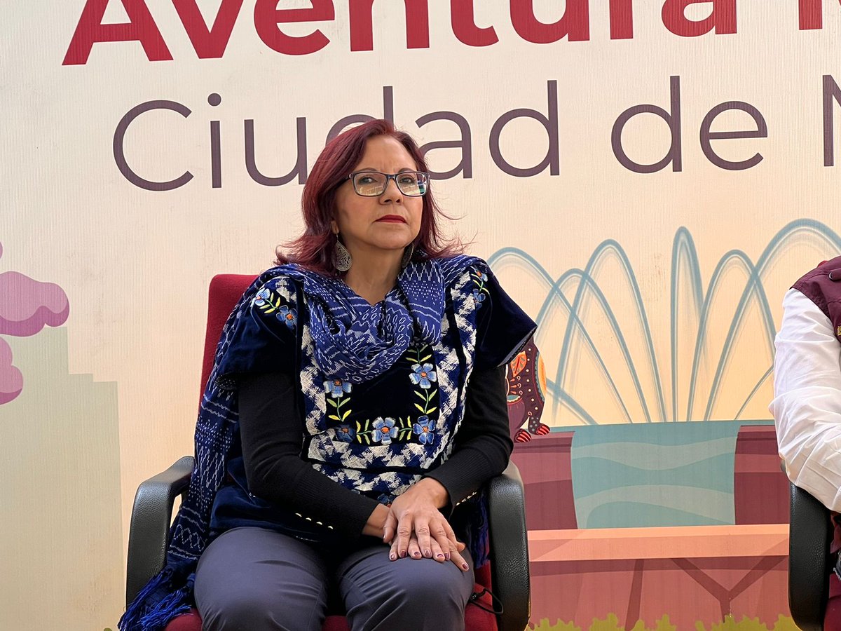 "Formar lectores es una llave maestra, y es una llave que nuestras niñas y niños deben tener para forjar su personalidad, su pensamiento y navegar en este mundo completo y al mismo tiempo mundo maravilloso".
-Lic. <a href="/Letamaya/">Leticia Ramírez Amaya</a> , Titular de la <a href="/SEP_mx/">SEP México</a> <a href="/_AEFCM/">Autoridad Educativa Federal CDMX</a>