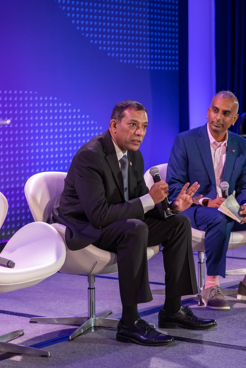 ArmyCIO's tweet photo. #ICYMI Raj Iyer, Ph.D. and Vimesh Patel discussed #JADC2 and the US Army #DigitalTransformation Strategy at #DefenseTalks on Sep. 15. 

#Watch #OnDemand by visiting the link below. 

https://t.co/3g1nBoMKzS

#DEFENSETECHWEEK | #ArmyDigital | #Data | #Technology | #datasharing https://t.co/wnnfqkDydb