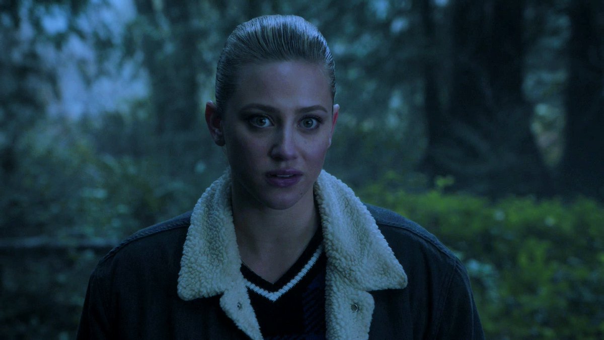 nocontextrvd's tweet photo. Twilight (2008) https://t.co/39fX5MPg7i