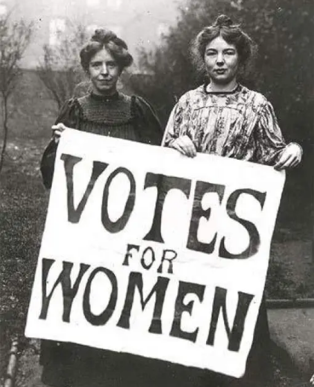 LinseaO's tweet photo. We've come a long way - let's keep going!
Vote FOR a woman! @CllrHardwick @vote4team
#vancouverwomen #yvrwomen #voteforawoman #vancouver #vanpoli #bcpoli #yvr #vancouvervotes2022 #vancouverbc https://t.co/KEIzwQIHLY