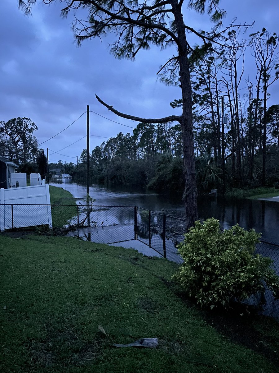 FL_StormSpotter's tweet photo. Hurricane Ian was bad.  Thankfully the house is pretty much still in tact.  We were in the western eyewall for hours yesterday. https://t.co/rGnaSRJsrG