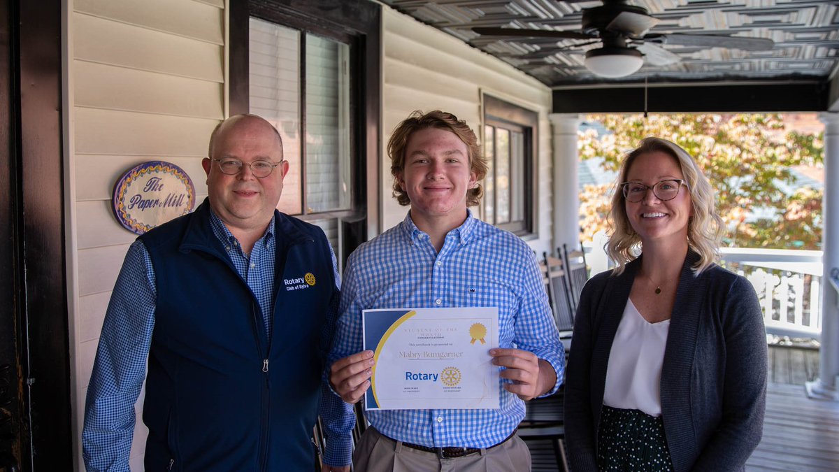 sylvarotary's tweet photo. Congratulations to @SmokyMtnHS senior Mabry Bumgarner on being our Sylva Rotary Club Student of the Month. Good luck to Mabry and the @SMHSMustangsFB tonight in big game with West Henderson. Go Mustangs! Proud supporters of our wonderful @jcpsnc school system! https://t.co/DgiFhWT4E1