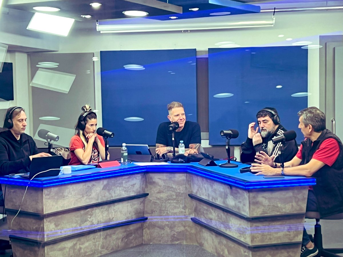 ¡Arrancamos! <a href="/fantinofantino/">Alejandro Fantino</a> en su editorial en #MultiversoFantino 

📱 Estamos en vivo twitch.tv/neuramedia