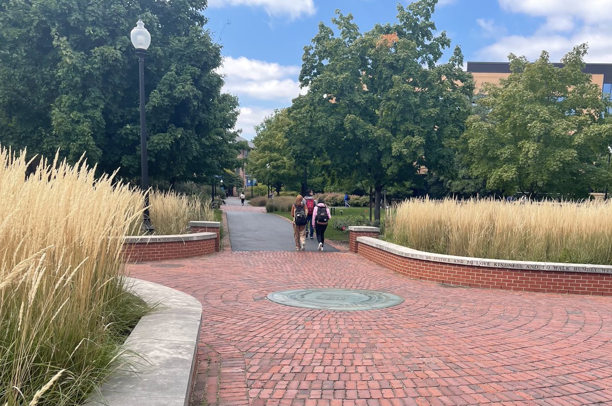 npuchicago's tweet photo. Students, can you believe it's been an entire month since classes began? Happy one month-iversary, here's to a great year! #NPU #FallCampus https://t.co/Ct6Iph3UjB