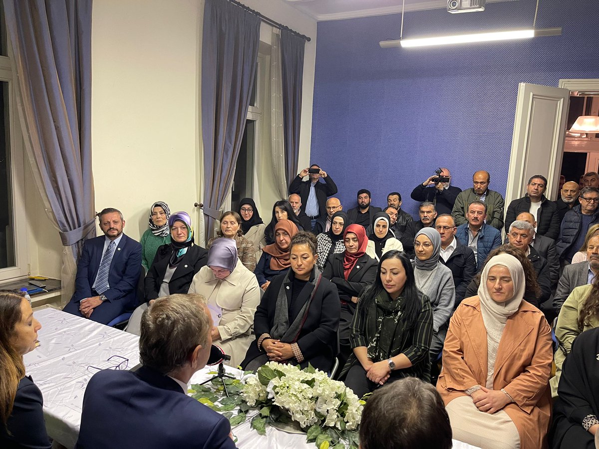 U_I_D's tweet photo. Alman siyasetçi FDP'li Wolfgang #Kubicki’nin  Cumhurbaşkanı Sn.Erdoğan'a karşı siyasi ahlâka ve nezakete uymayan ifadelerine tepki olarak
Genel Başkanımız Sayın @KoksalKus1 yöneticiler ve vatandaşlarımızınla Genel merkezimizde ortak Basın toplantısı düzenledi.
@ademtaflan55
#UlD https://t.co/UkA1xjG505