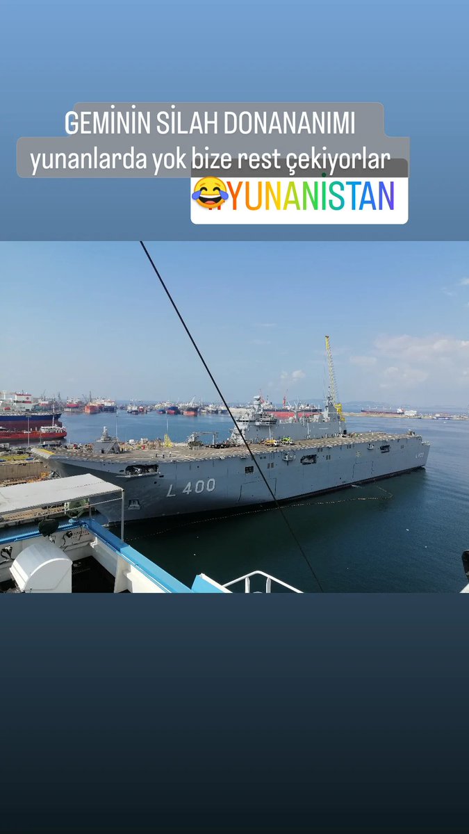 turkoglufatih67's tweet photo. #TÜRKİYE 🇹🇷#Yunanistan 🖕 https://t.co/HKgwfbjvqb