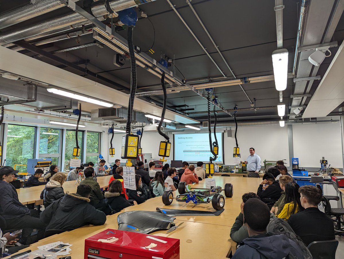 Great to see the Build Space full of students again! This time it was all the new <a href="/WarwickEngineer/">Warwick Engineering</a> freshers having their inductions. We can't wait to see them back in the space and making their designs!