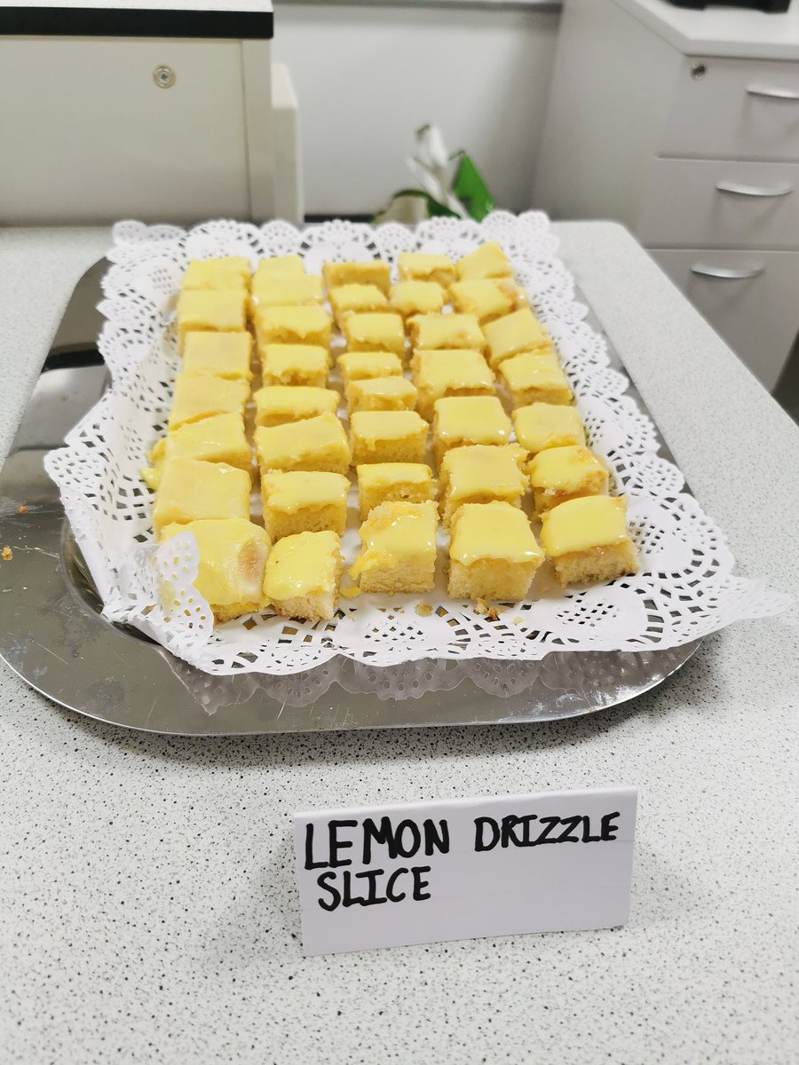 MCS_DT's tweet photo. Some of the amazing samples at Open Evening made by the year 11 hospitality and Catering class 🙌👨🏻‍🍳👩🏽‍🍳
@LearnWithMCS https://t.co/R1THr6YoDW