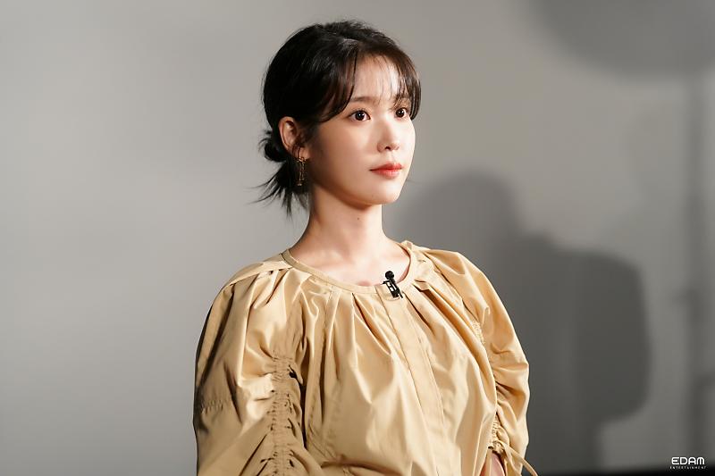 지은시〰️😊🌸❣️
#이지은 #징짱