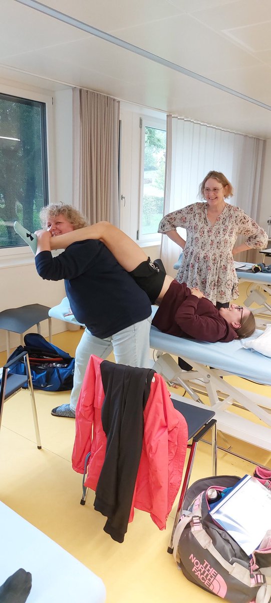 fdm_worldwide's tweet photo. FASCIAL DISTORTION MODEL MODULE 1 in Bad Zurzach, Switzerland 🇨🇭 at RehaStudy. 3 days of introducing to a new medical model and hands on practice:Diagnosis and treatment of shoulder, knee and ankle complaints #fascialdistortionmodel #handson #manualmedicine https://t.co/aHUW4qhXow