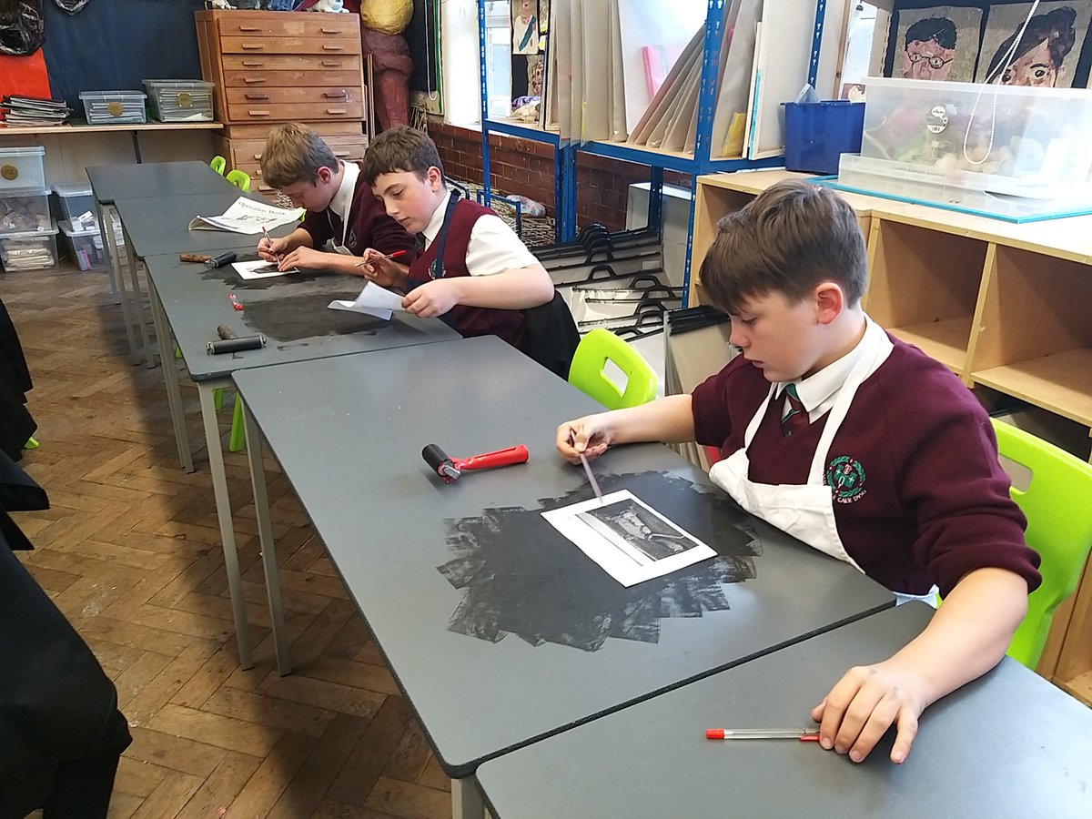 FlintHighArt's tweet photo. First Clwb Celf of the year welcomed new year 7 artists! Tonight we produced artwork to support @flint_english in a cross curriculum castle project. Fantastic mono prints of Flint Castle 👏 @flinthigh https://t.co/DZyMbP95V2