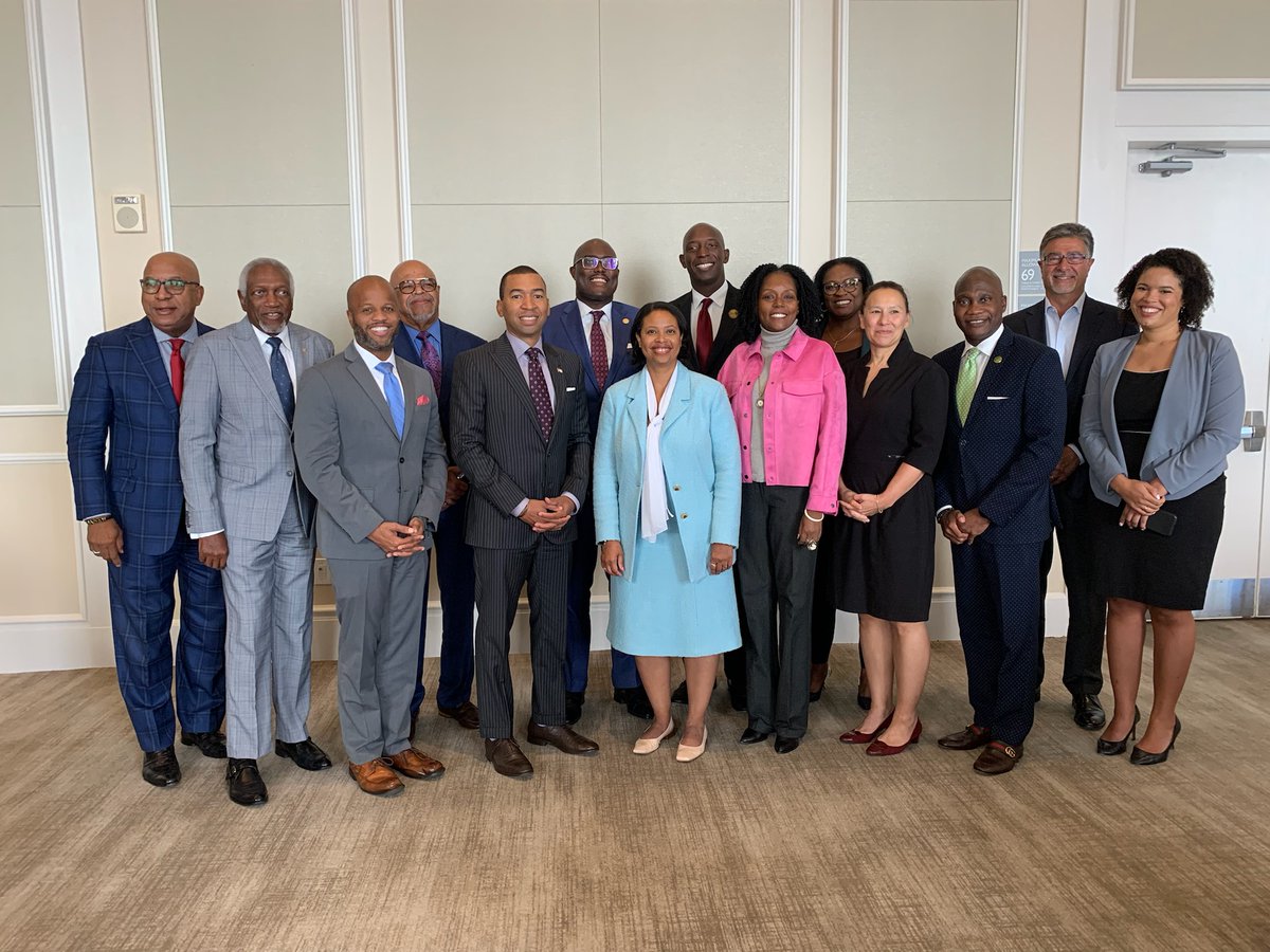 OurMayors's tweet photo. Thank you @CMSGov Administrator @BrooksLaSureCMS &amp; @CMSinnovates Director @LizFowler_ for joining AAMA Mayors in an important discussion about health equity, value-based care, &amp; the CMMI ACO REACH Medicare program. In June, AAMA passed a resolution supporting the program. https://t.co/MlefIN4W4Q