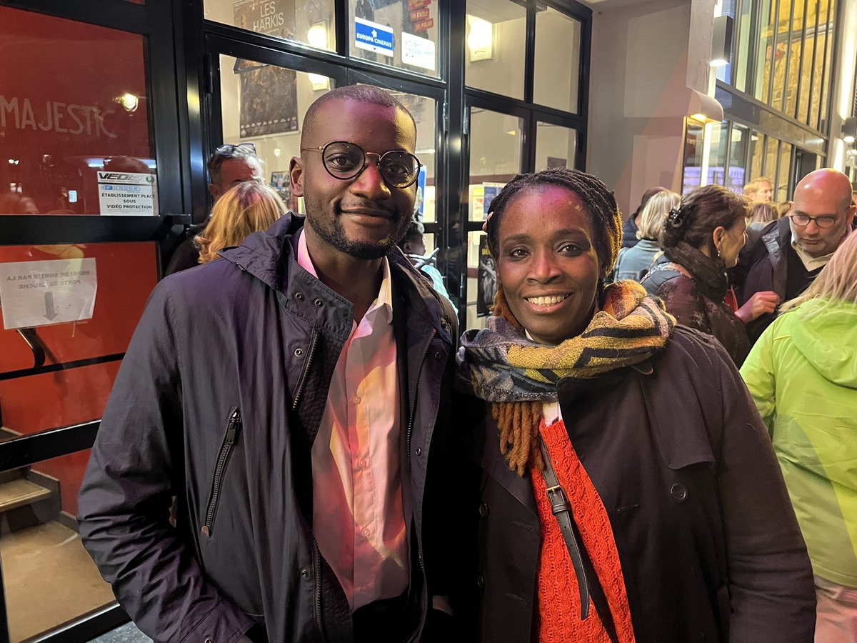 BilongoCarlos's tweet photo. Très heureux d’être présent à l’avant première du film documentaire « la révolte des femmes de chambre » avec une salle pleine 👍
Bravo à ma collègue @KekeRachel pour ses combats !! La lutte ✊ https://t.co/HKkKKIxVda