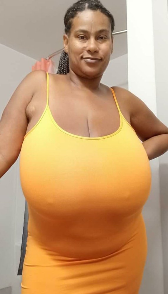 N.CJuggzz on Twitter: "Who your favorite "girl next door" model? Follow me on Loyalfans for