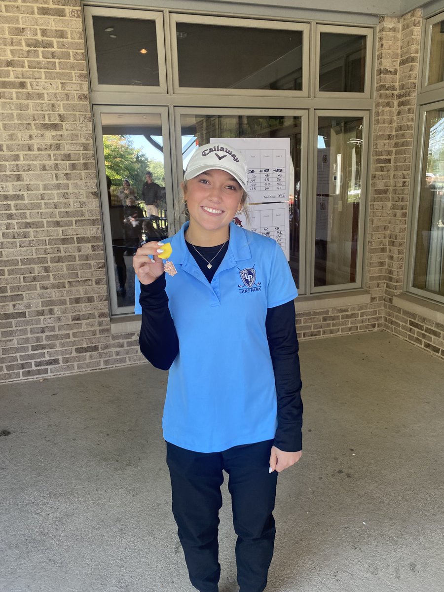LPAthleticDept's tweet photo. ⛳️SECTIONAL BOUND⛳️ LP Girls Golf punches their ticket to the Glenbrook IHSA 2A Sectional w/ team runner up finish at the Glenbard North Regional! Congratulations Lancers 🏌️‍♀️ #WeAreLakePark

Individual medalists:
🥈Marisa Lerario
🥉Madison Place (tie) https://t.co/s3UEcQZExJ