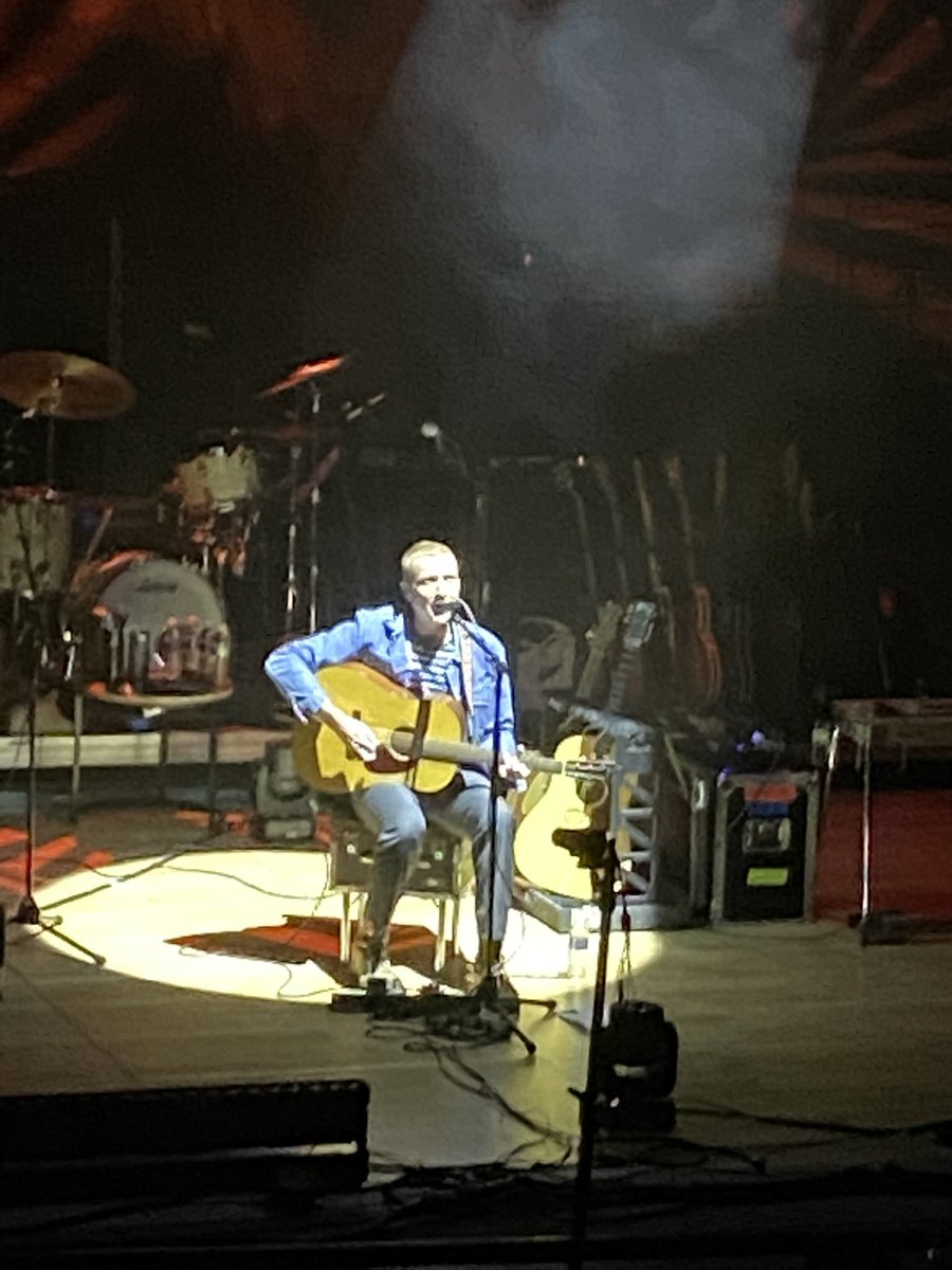 Seeing <a href="/TTChilders/">Tyler Childers</a> #andthefoodstamps at <a href="/RedRocksCO/">Red Rocks Park & Amphitheatre</a> last night was pure magic. #luna #wherethehellisjeffcox