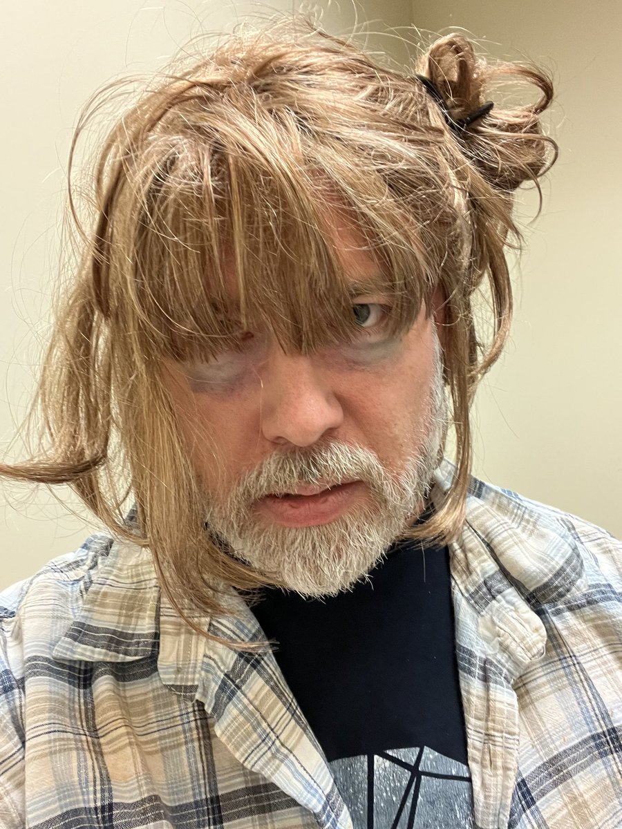 ManikinRunner's tweet photo. What’s NOT happening, Twitter? #MHsim https://t.co/Xbnq3v6oDA