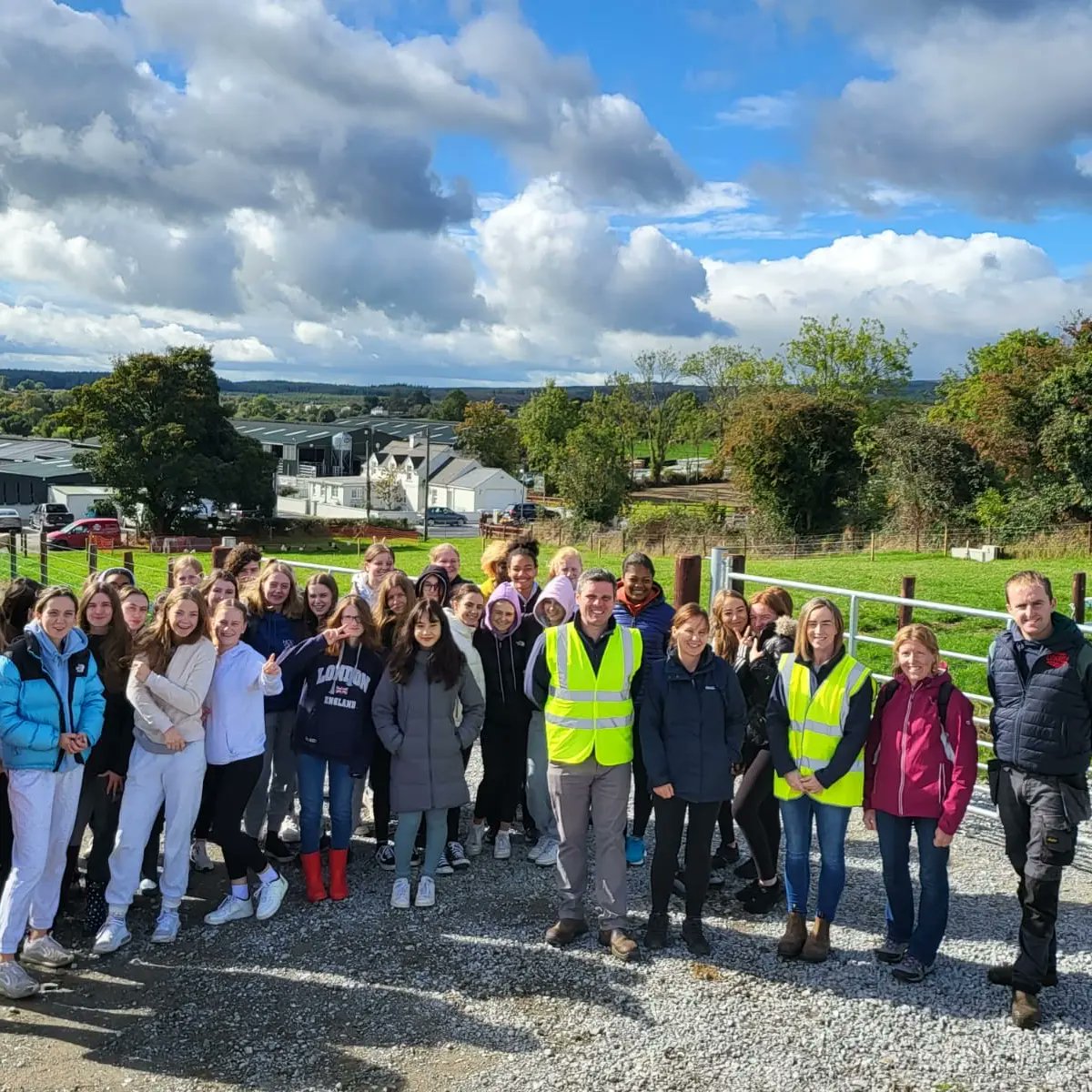 conroyfarmtours's tweet photo. Dominican College Galway, Taylor's Hill TY: Part 1
We had the pleasure of hosting 90 Transition Year students from Taylor's Hill over the past two days. They got a real 'hands on' feel of the day to day activities on a working Irish farm. 
@dominicangalway @AgScience https://t.co/Q7eEr0vHS6