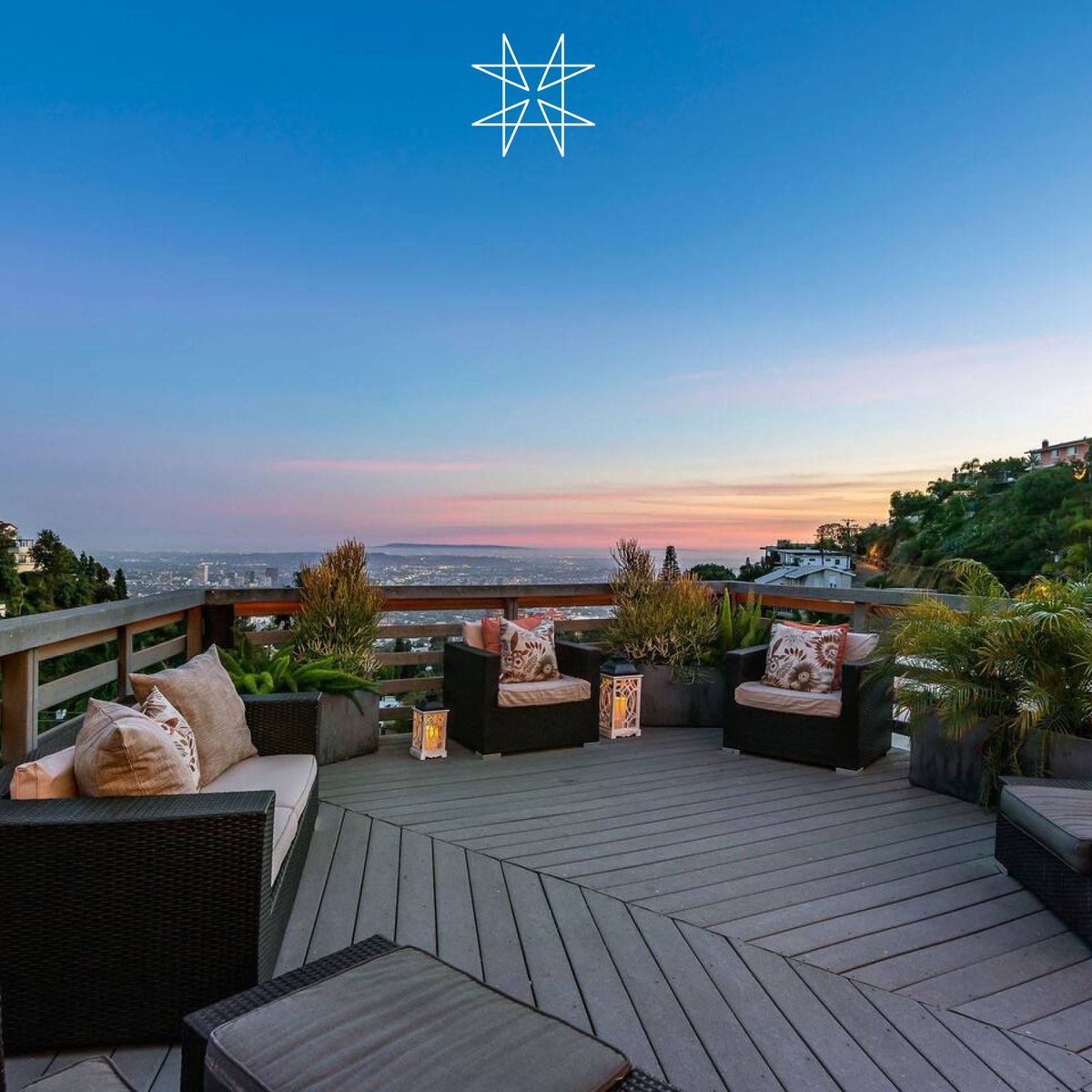 Take your travels to Los Angeles and stay in one of KEY’s curated luxury homes. KEY will design a custom itinerary for you and your guest so you can simply arrive and relax. #travel #luxurytravel #vacationhomes #luxuryhomes

go.key.co/3SrBI0M