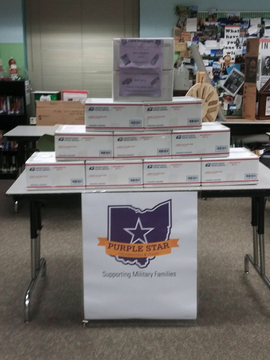 DublinSchools's tweet photo. The “Purple Star Club” @dshsDCSD collected care packages that were shipped this week to soldiers around the world. Many, many thanks for your hard work. 🇺🇸 https://t.co/TAQpR2HrPp