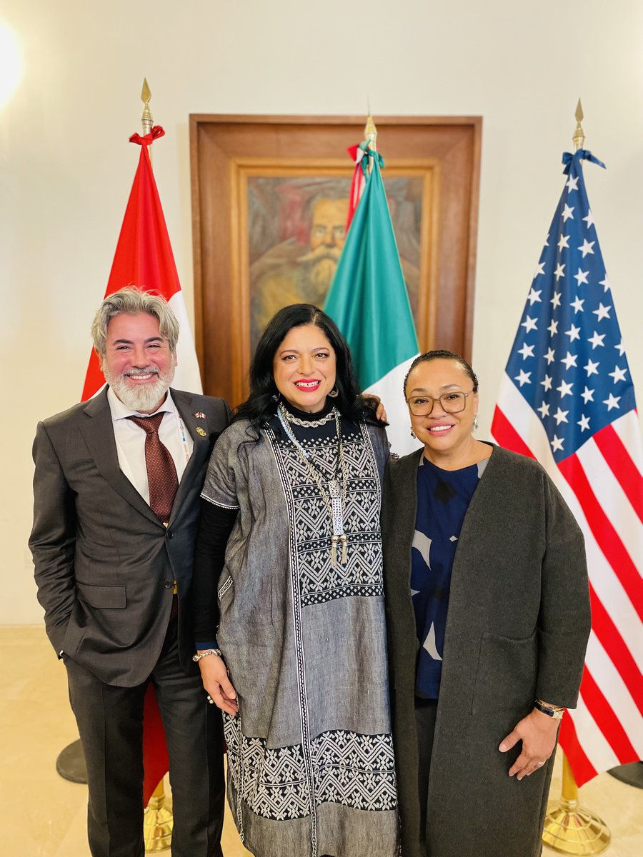 NEAarts's tweet photo. Scenes from @NEAarts Chair Jackson's participation in #Mondiacult2022 incl visits w/ U.S. Ambassador to Mexico Ken Salazar; Canada Minister of Culture Pablo Rodriguez + Mexico Secretary of Culture Alejandra Frausto; the @NEAarts International team Mike Orlove + Guiomar Ochoa. https://t.co/vyDjSlBirl