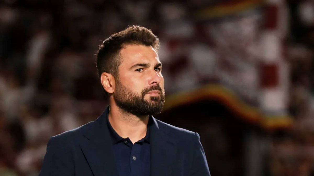 ROMANA_INFs's tweet photo. The Legendary Romanian Football Player &amp; Manager @adrianmutu
❤️💛💙🇷🇴⚽️🤵‍♂️🔥🔥
.
.
.
.
.
#AdrianMutu #Mutu #Adrian
#Romana #Romanian #Romania
#RO #RomanianInfluencers #Star
#Football #FootballPlayer #FootballManager #Footballicon
#RomanianAthlete #RomanianStar #RomanianFootballer https://t.co/g3XCWvAxWg