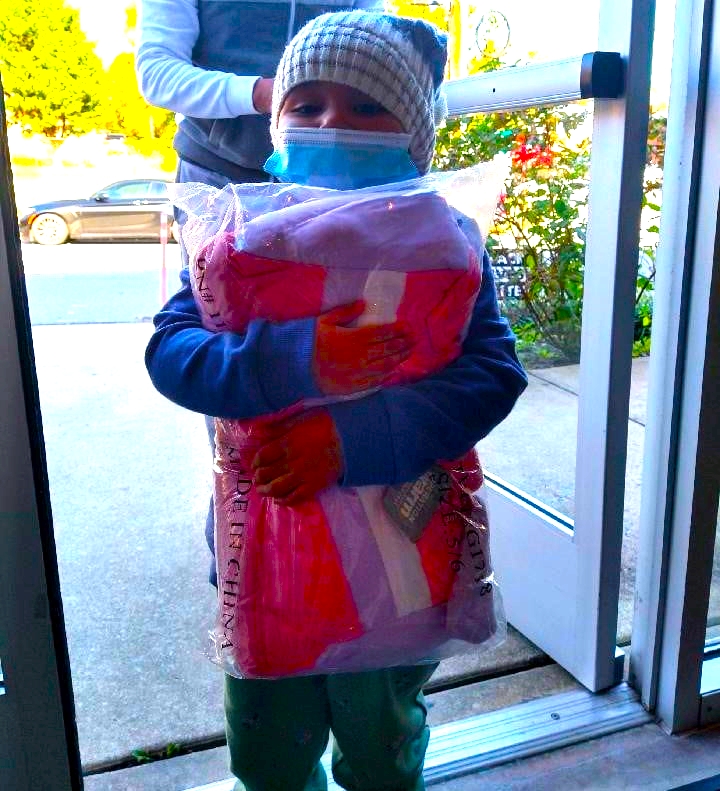 RotaryClubCP's tweet photo. Rotary of College Park is raising money to buy winter coats for kids on the Rt. 1 corridor.  Our goal is to raise $6,600 to provide 200 coats to keep children warm this winter.  Help us improve lives by donating: https://t.co/AxBb6tip4m https://t.co/iE3beqUjyS