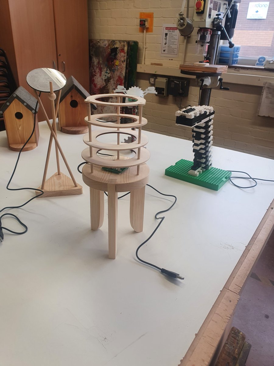 MsLangeFoodTech's tweet photo. Year 6 open day at @gordanosch. Lovely to have met everyone this evening, and show what the DT department has to offer #designandtechnolgy #Proud #year6 https://t.co/n60F7jhz6E