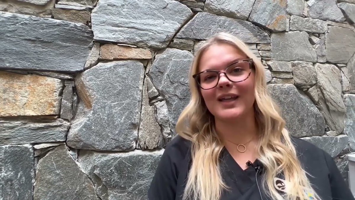 ValleyVision's tweet photo. What Jadyn said. Join us on the 6th!
#PortAlberniStyle
#FashionMeetsFunction
#PortAlberniBC
#PortAlberni https://t.co/Szt1LqizYn