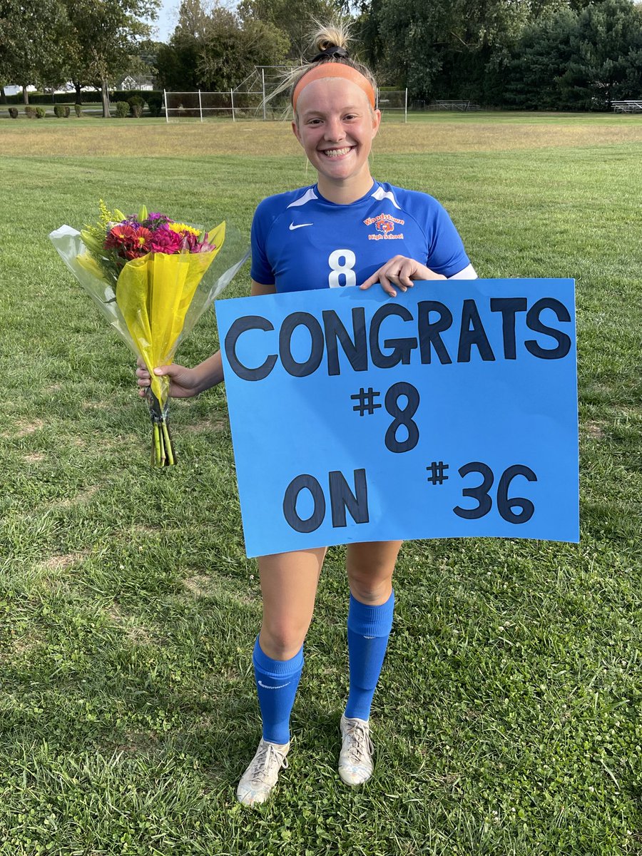 WHS_AthleticDir's tweet photo. Congratulations Tatum DeVault on setting the new record for career assists for varsity girls soccer!!!⚽️⚽️⚽️ https://t.co/Bt9bbk3pg6