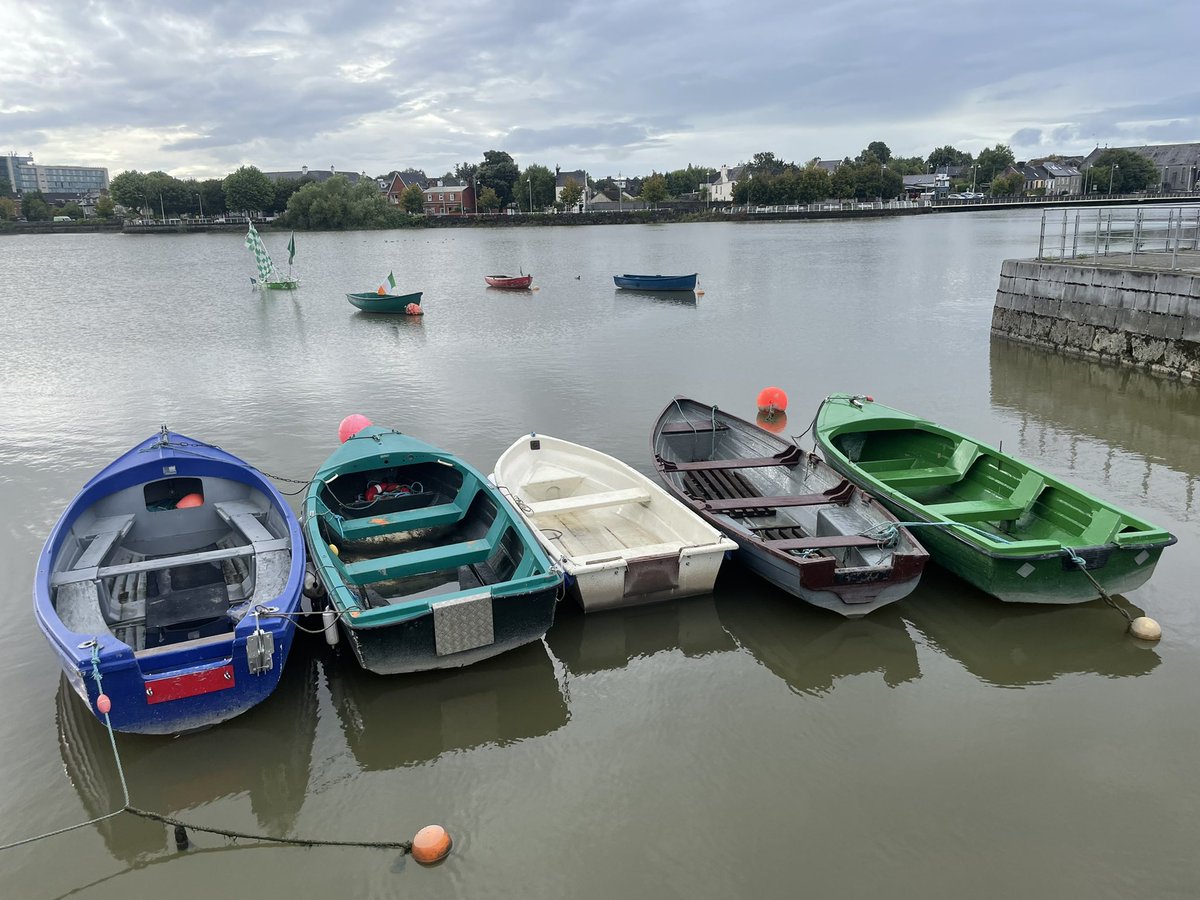 SeanRyanT's tweet photo. π #PositiveAgeingWeek #ThreeBridgesWalk πΆββοΈπΆ#ActiveCitiesWalk π
π
Fri 30th of Sept
β° 11am
π Arthur's Quay Park
π΅ Teas/Coffees afterwards βοΈ
@Limerick_ie @sportireland @LimerickCouncil
#BeActive #EuropeanWeekofSport #PostiveAgeingWeek @TheTweetyStone @LimerickMatters https://t.co/cESsvU373Q