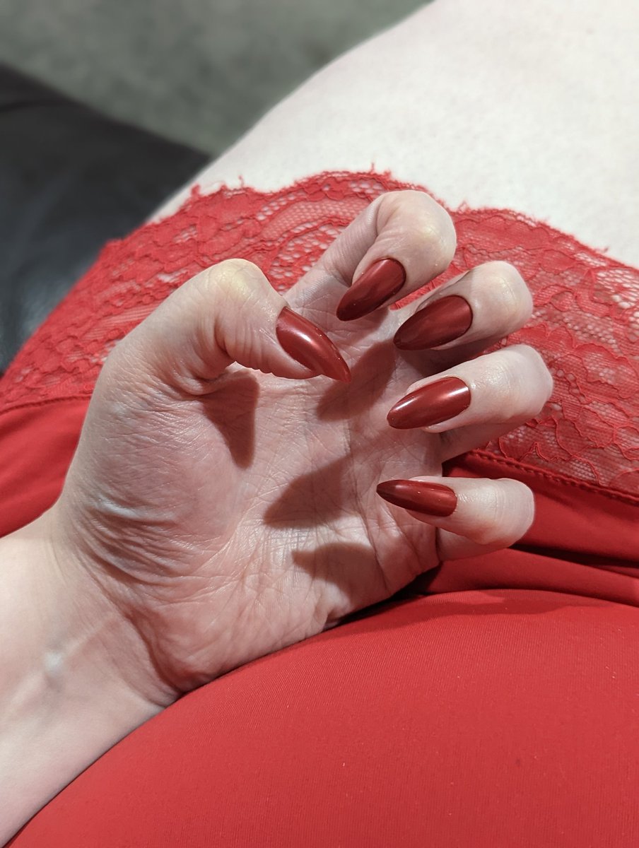 mrs_chebs's tweet photo. I see red โฅ๏ธ
#glitternails #makeup #pedicure #nailporn #instagood #nailsalon #longnails #nailsaddict #unhasdecoradas #beautiful #nailinspo #hair #nailpro #nailaddict #glitter #explorepage #art #nailsmagazine #style #lovenails #instagram #unhaslindas #sexy #onlyfans https://t.co/UV3CPBTxS7