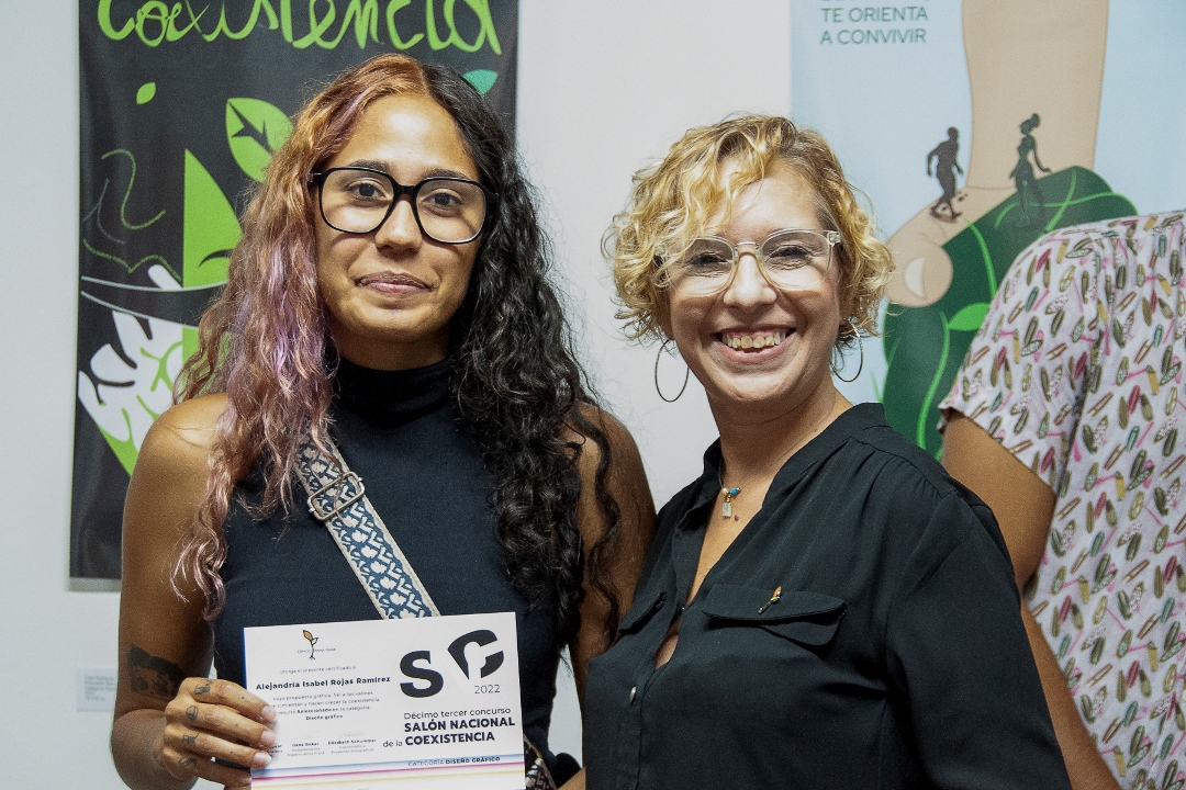 #TBT Recordamos algunos momentos de la inauguración de la muestra de obras ganadoras del 13er Salón Nacional de la Coexistencia, el pasado #24Sep en <a href="/AWAcultura/">AWA Cultura</a>. 

Durante el evento también se entregaron los reconocimientos a los creadores destacados por el jurado