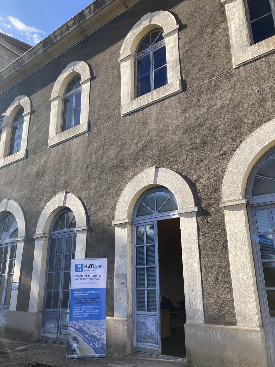bb_belletti's tweet photo. Encore une autre soirée atelier exceptionnelle avec #DocH2O à l’Usine des eaux de Saint-Clair.
Merci aux associations #eaualyon et #eaudyssee pour la visite et la Fresque de l’eau.
Merci à toutes et tous pour la participation et pour la bonne ambiance!
Et merci @H2oLyon !
📸👇 https://t.co/MQks9mYh8Q