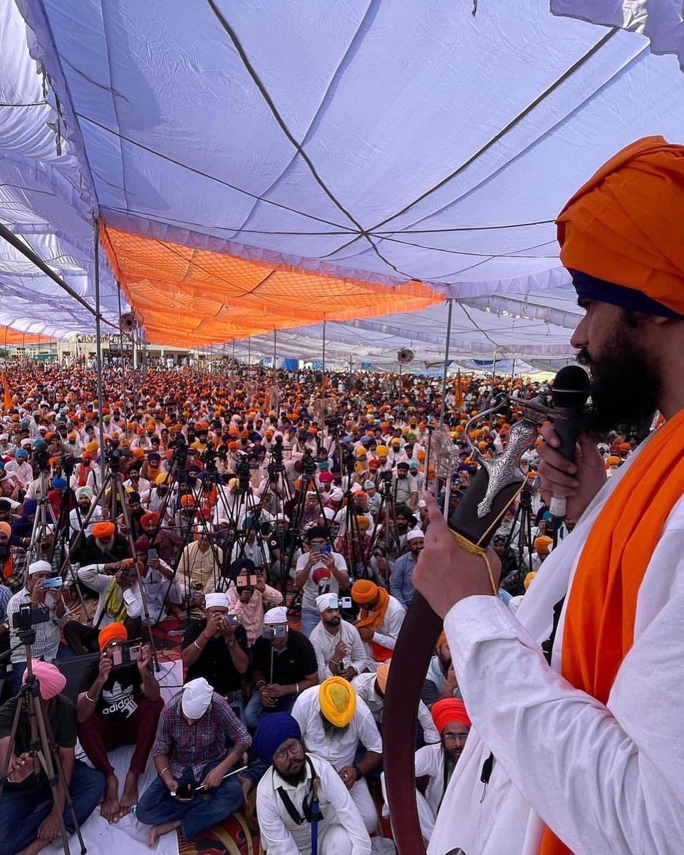 Inspirational leadership often emerges unexpectedly from amongst the grassroots. We've seen this before in Sikh history. Sikhi is truly 'niaree' (unique) because it threatens power. Watching this space for the resurgence of a Panthic Punjab. #BhaiAmritpalSingh #WarisPunjabDe