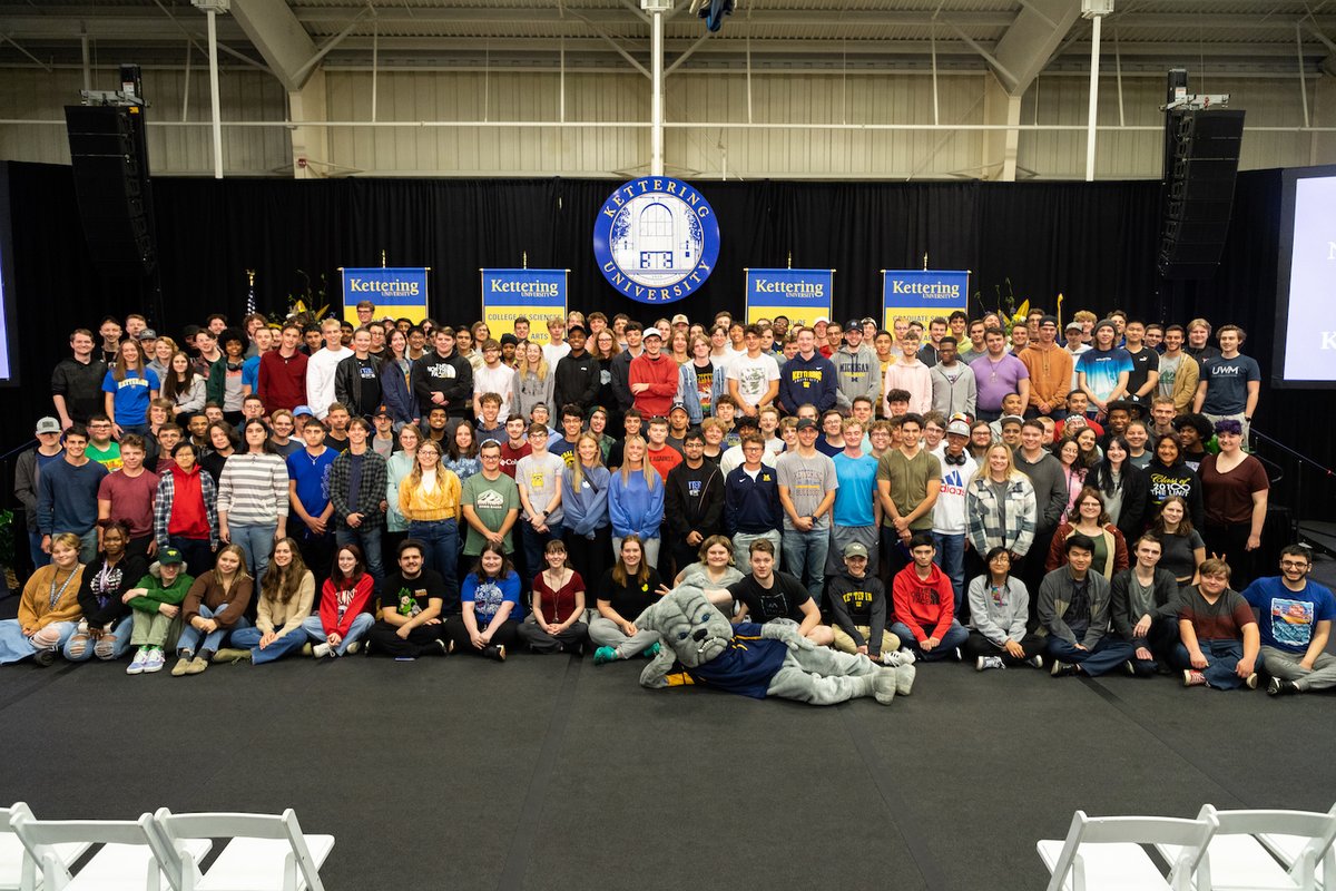 KetteringU's tweet photo. Welcome, B-Section Class of 2027!!
#KetteringUniversity #Convocation #Classof2027 #Bsection https://t.co/q9fBpYQ9Vb