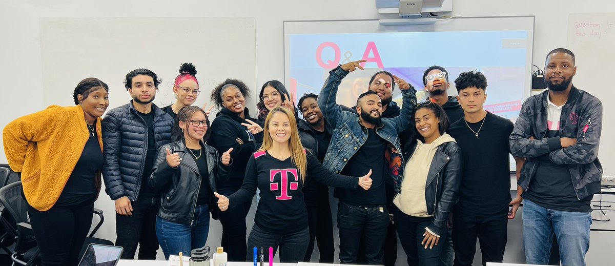 Thanks to our Manhattan downtown DM Brandon for spending a good hour engaging and educating our new hires on their new career path 🤗… love your level of engagement with your local CLC