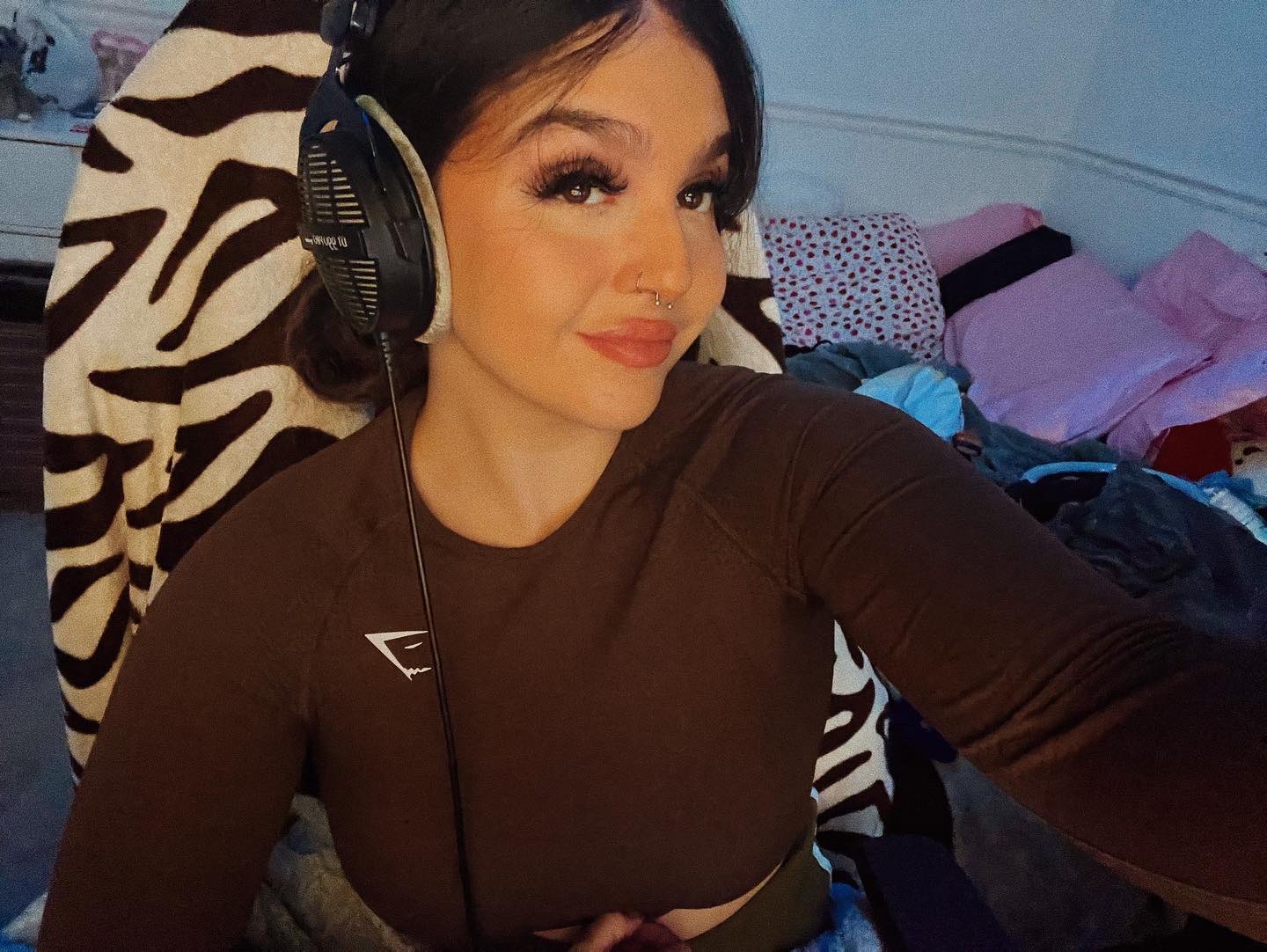 XSET ashley on Twitter "valorant ranked 😎 https//t.co/YstKm17Yy5