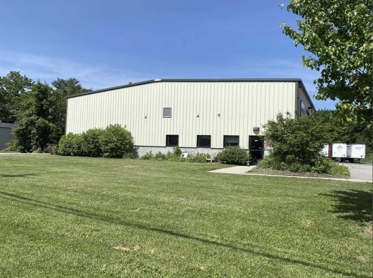 Sentry_Comm's tweet photo. Sentry Commercial presents more properties #PerSquareFoot for sale or lease. Check out the latest!

For Lease- 15 Southwood Drive, Bloomfield.
For Sale- 95 Wooster Court, Bristol.
For Lease- 250 Nutmeg Road South, South Windsor.

More information here: https://t.co/wCrBzLnIXn https://t.co/7PzIPEUmKe
