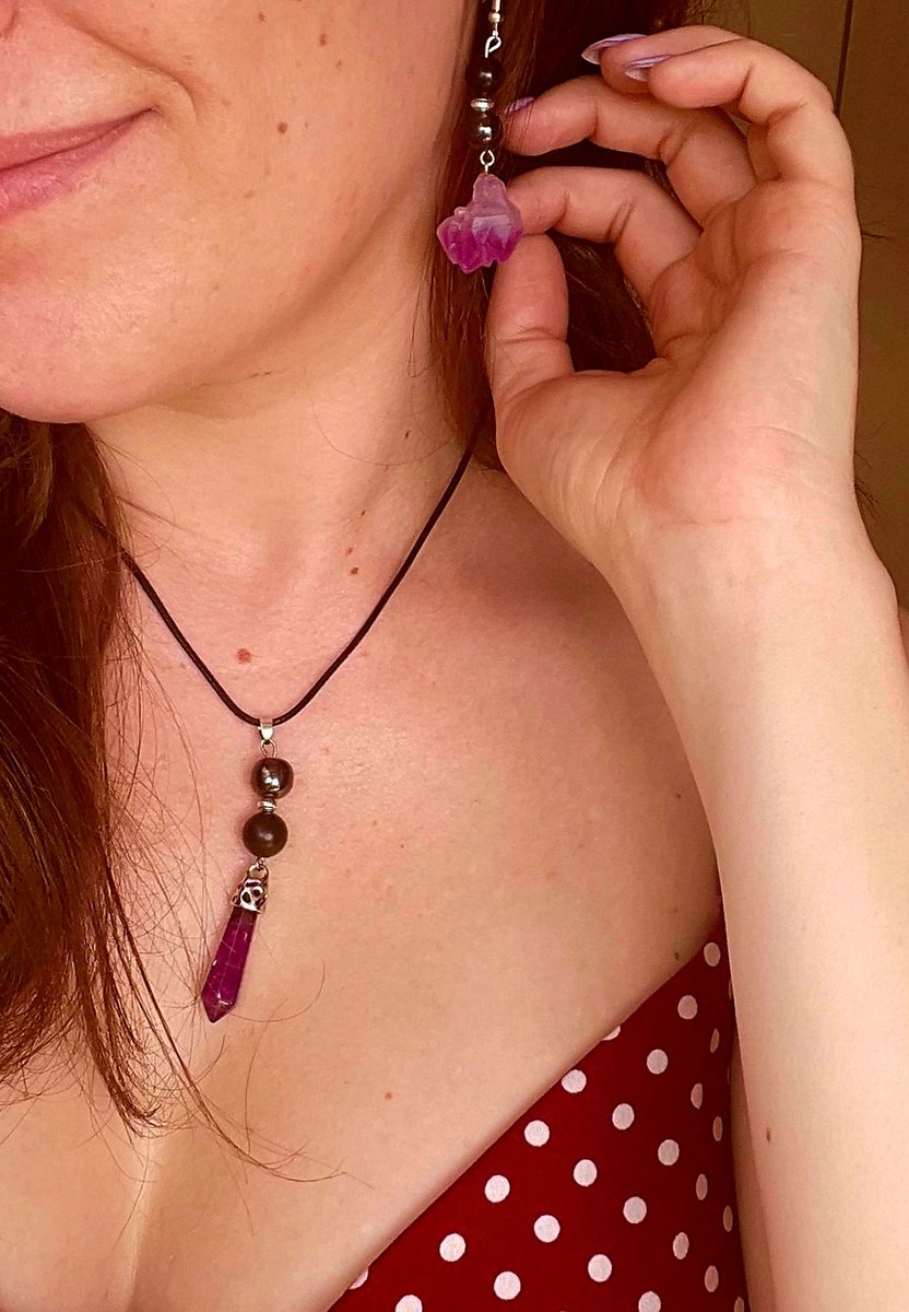 SynergySecrets's tweet photo. I've been creating!!! NEW FUN necklaces and earrings. On Sale - get 15% off with code: New!
Don't you just love these...??😍🤩  Pretty and Calming, Grounding, Balancing Crystals.
#crystals #jewelry #treeoflife #shungite #blacktourmaline #hematite #rosequartz #secretsynergystones https://t.co/CiNswOff1G