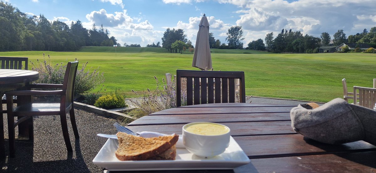 Robbie Beecroft (@robbieshoppers) on Twitter photo Well played <a href="/EdzellGolf/">Edzell Golf Club</a> Autumn golf doesn't come any more enjoyable than this. Bravo. <a href="/Flempton1895/">Flempton Golf Club</a> <a href="/CarryBeecroft1/">Carry Beecroft</a> #1895Club Well played <a href="/EdzellGolf/">Edzell Golf Club</a> Autumn golf doesn't come any more enjoyable than this. Bravo. <a href="/Flempton1895/">Flempton Golf Club</a> <a href="/CarryBeecroft1/">Carry Beecroft</a> #1895Club