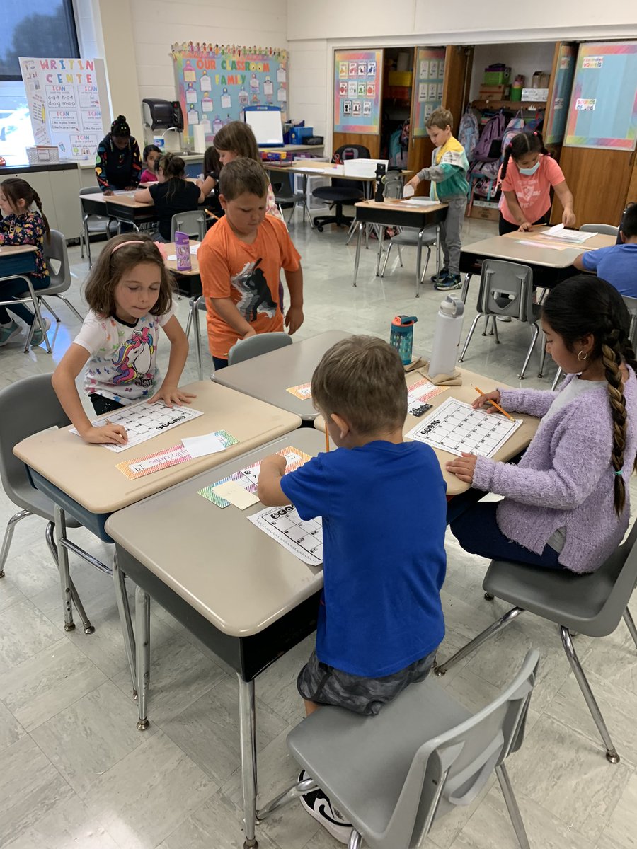 Meag1st's tweet photo. Today Room 104 learned how to “Scoot” while practicing our addition facts to 10. The students did such a great job with their facts and with listening to the directions of how to “Scoot” 😊 #firstgradeteacher #practicingmathskills #weareredclay #richeyrabbits https://t.co/Hycx8glQxI