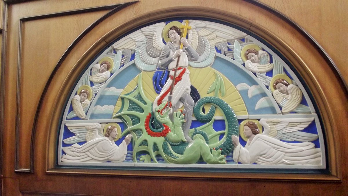 #StMichael #StMichaelandAllAngels #Michaelmas #MichaelmasDay ceramic reredos in St Michael's #hamworthy #Poole made by Carter and Co, 1950's.